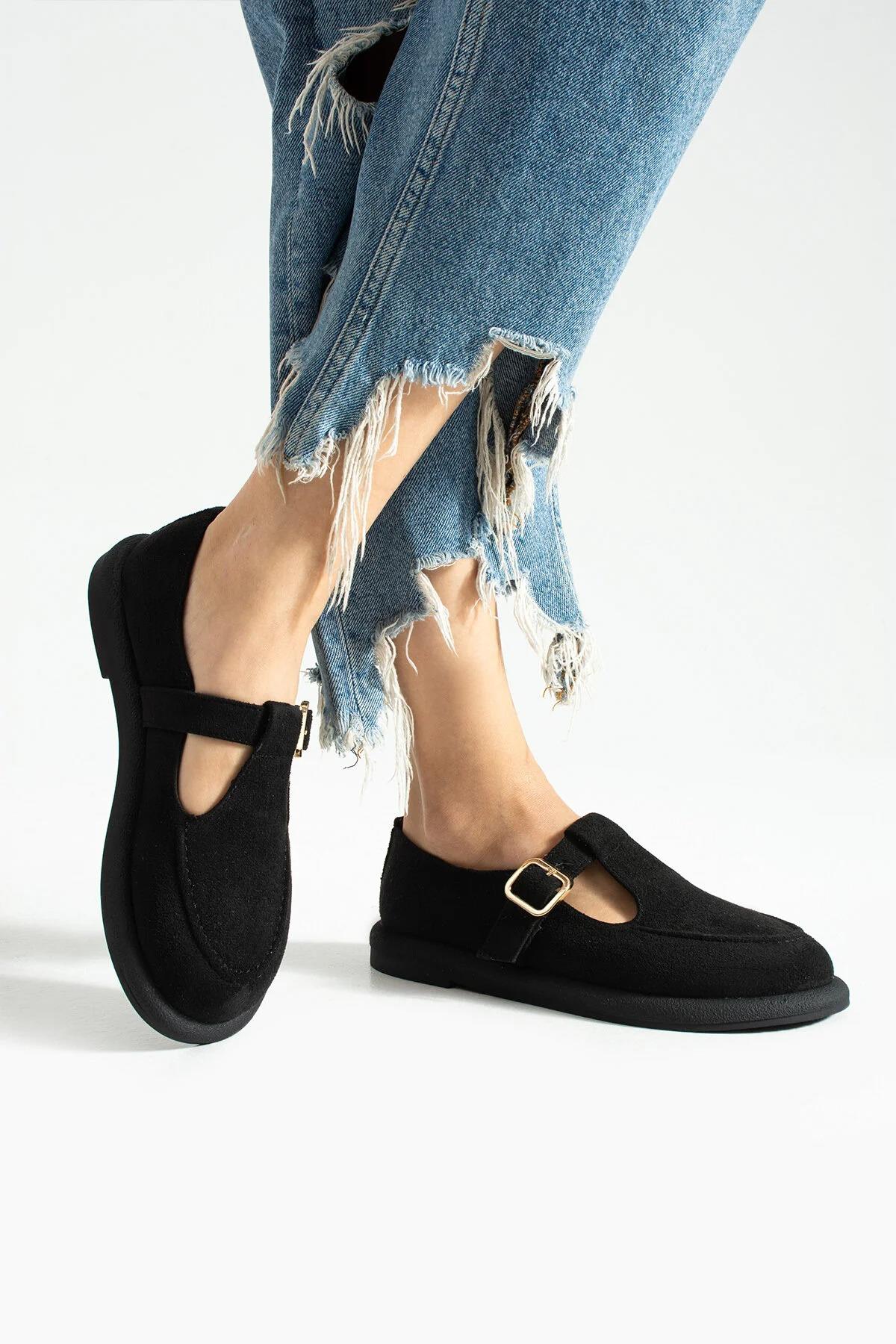 Despina Shoes Olivia Siyah Süet Dokulu Kadın Loafer – model üzerinde görünüm 1