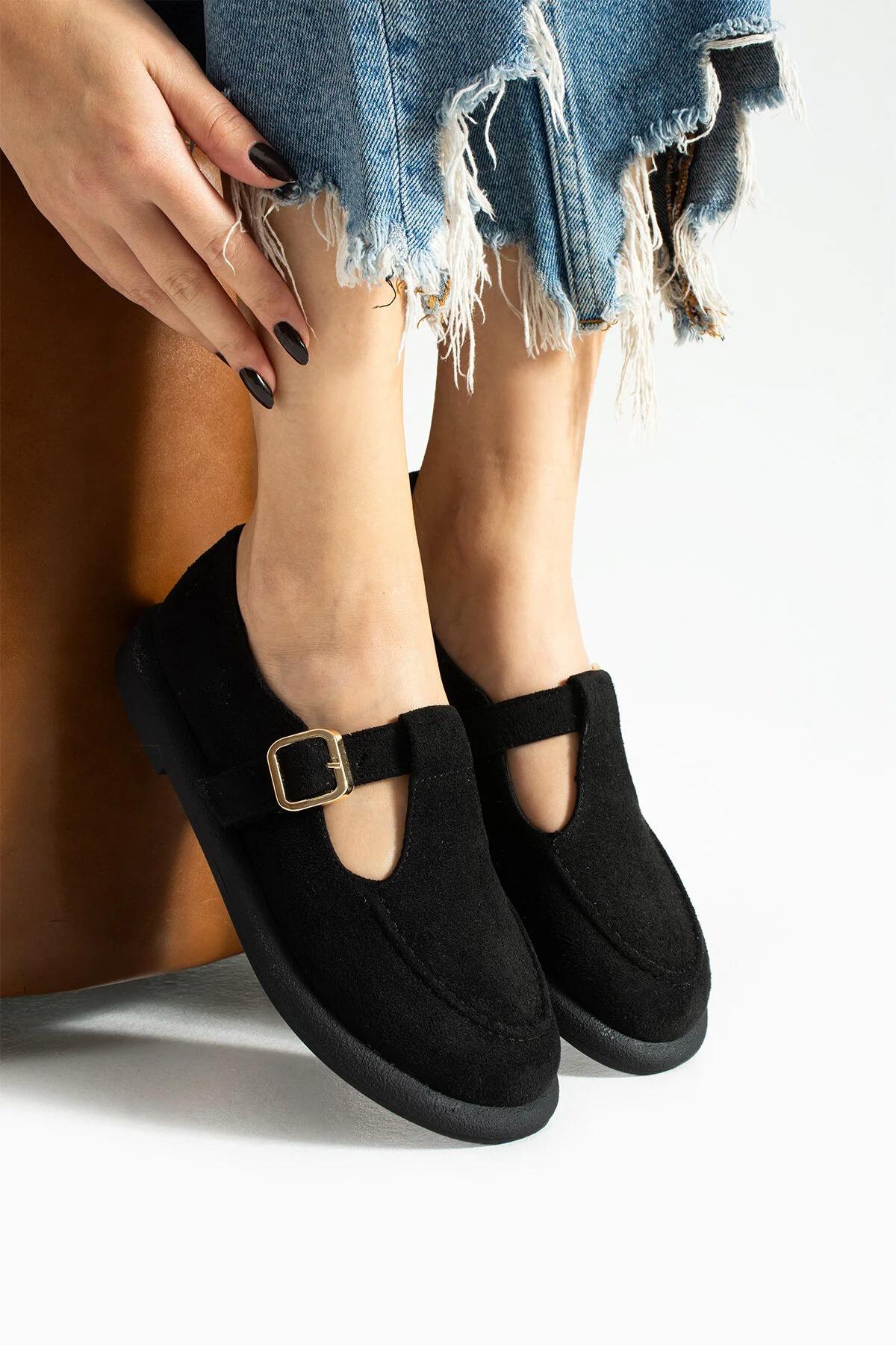 Despina Shoes Olivia Siyah Süet Dokulu Kadın Loafer – model üzerinde görünüm 3