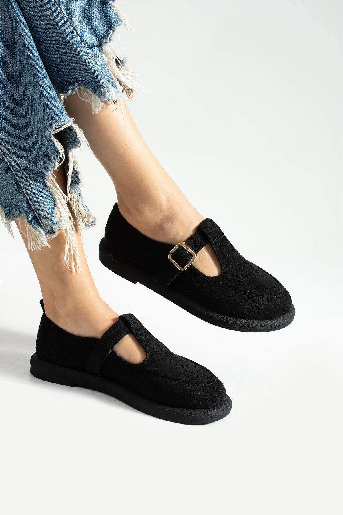 Despina Shoes Olivia Siyah Süet Dokulu Kadın Loafer – model üzerinde görünüm 6