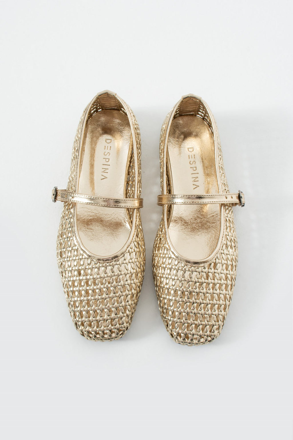 Despina Shoes Madsen Gold Suni Deri Kadın Babet – stüdyo çekimi 3