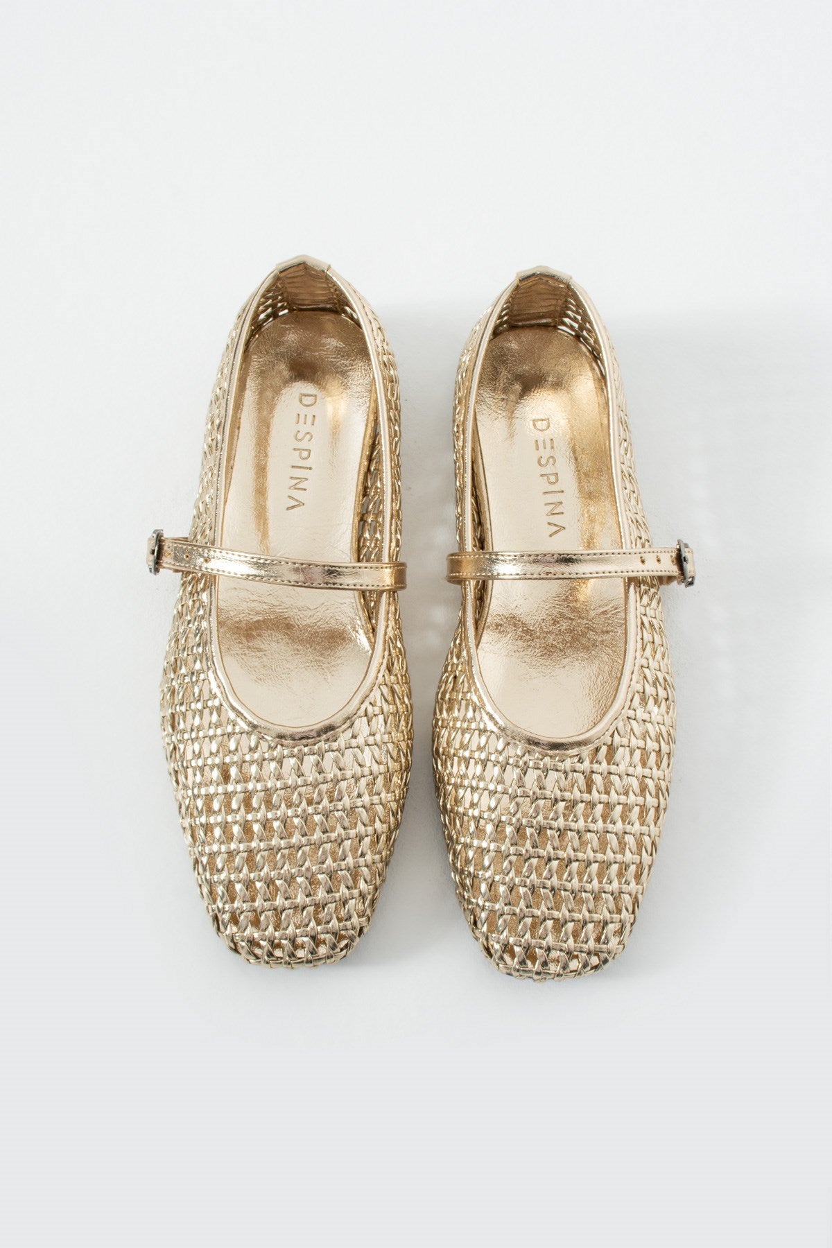 Despina Shoes Madsen Gold Suni Deri Kadın Babet – stüdyo çekimi 3