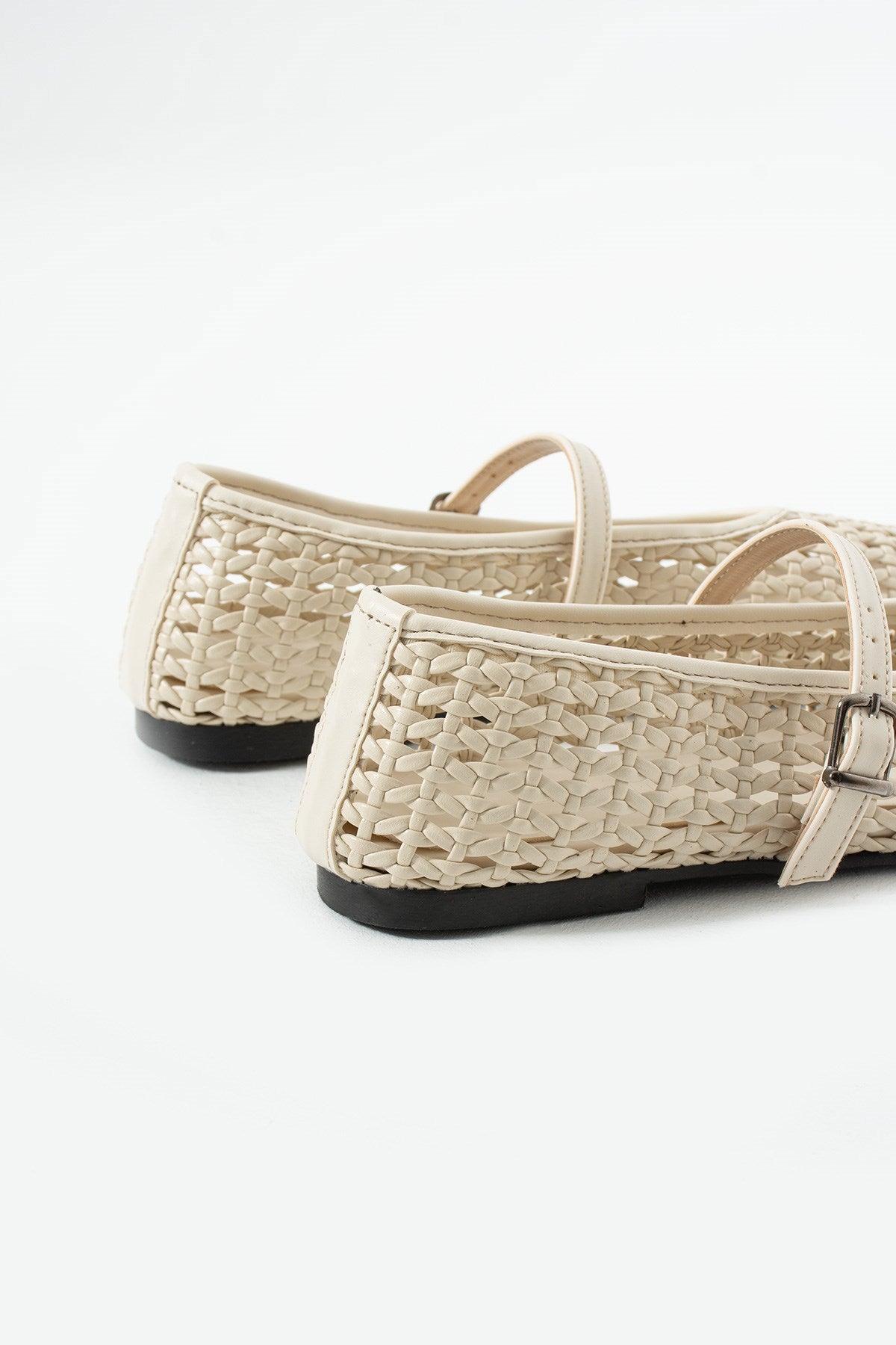 Despina Shoes Madsen Bej Suni Deri Kadın Babet – yakın detay 6