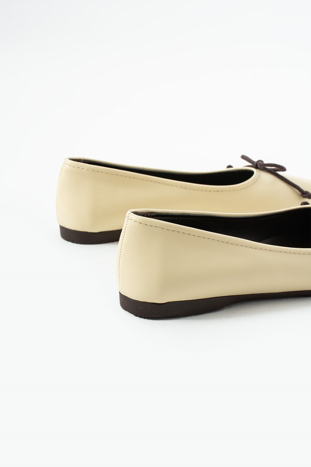 Despina Shoes Nigel Sarı Suni Deri Kadın Babet – yakın detay 6