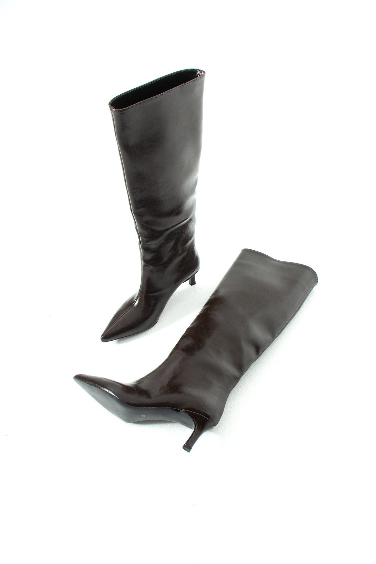Despina Shoes Viona Bordo Kadın Çizme – stüdyo çekimi 1